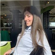 Studentessa di medicina diplomata con 100/100 al Liceo Classico offre ripetizioni di Lingua Greca e Latina