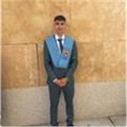 Chico Joven recientemente graduado en Educación Primaria. Soy bastante dinámico y me gusta que llevarme bien con los alumnos.