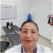 Médico-docente, enseño pensamiento critico, seguridad, ética y comunicación.
