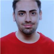 Actualmente cursando el grado en Educación Primaria en la Universidad de Alicante, con paciencia y aptitudes suficientes para impartir clases a niños de primaria y hasta segundo de la ESO