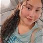 Profesora de inglés con experiencia con niños y adolescentes