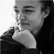 Je propose des aides pour la matière histoire et géographie ainsi que pour les sciences économiques et sociales. J’ai passé le baccalauréat en 2021 et j’ai développé une réel passion pour ces matières. Je peux me déplacer au alentour du pévèle