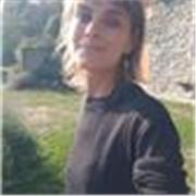 Oosso insegnare la base di musica, l'inglese, biologia e gymnastica