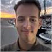 Me considero una persona cercana, alegre y con mucha ilusión por enseñar.