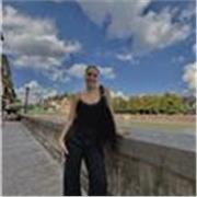 Studentessa del secondo anno di ingegneria civile, impartisco lezioni di matematica e fisica per studenti delle superiori