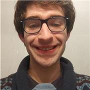 Soy graduado en Filosofía e Inglés. Profesional pero cercano, comprometido por vocación con la docencia; tengo 26 años y muchas ganas de trabajar. Actualmente estoy cursando el Máster de Profesorado