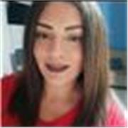 Maestra en aprendizaje en redacción y lectura