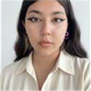 Profesora de Sociales con experiencia en intervención educativa y clases dinámicas para niños y adolescentes