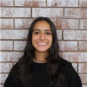 Final-year psychology student offering GCSE and A-level tutoring, helping students improve and achieve top grades.