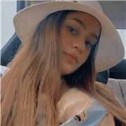 Doy clases a mi hermano de nueve años y también cuido de él y mi pequeña hermana