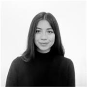 Enseño inglés a estudiantes de todos los niveles que quieren mejorar su comunicación y confianza en el idioma.