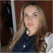 Profesora de Educación Infantil con mención en atención temprana, apta para todas las necesidades. 