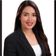 Experienced Math Tutor Helping Students Understand Math Easily