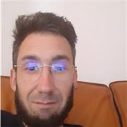 Formateur en informatique et développement web  propose des cours en ligne pour débutant