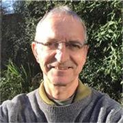 Experienced enthusiastic qualified Maths tutor