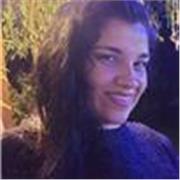 Soy una apasionada profesora de inglés con 17 años de experiencia