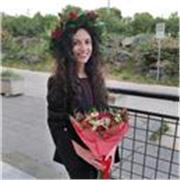 Laureata Magistrale in Fisica Teorica offre lezioni di Matematica e Fisica (Medie, Superiori e Università)