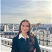 Étudiante à HEC Paris et à la Sorbonne propose cours particuliers et aide aux devoirs
