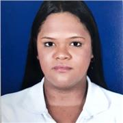 Profesora , dar clases a niños y ayudarlos hacer sus tareas