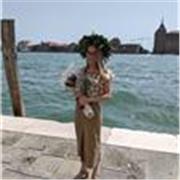 Laureata magistrale in lingue e letterature straniere offre ripetizioni di INGLESE e SPAGNOLO a ragazzi ed adulti di ogni livello