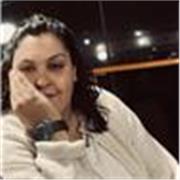 Offro lezioni private a bambini delle scuole elementari e medie, adattandole alle loro esigenze. 