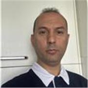 I’m an American English teacher who lives in Germany and can teach English to all ages. 