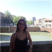 Studentessa Universitaria con certificazione di livello C1 che offre lezioni di inglese dalle elementari in poi !