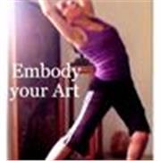 Personal Trainer with Balance & Flow in English.