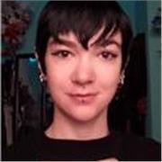 Hai bisogno di un insegnante giovanile e alla mano? Contattami subito!