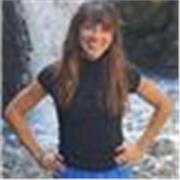 Profesora de Young Learners, B1, B2 y C1. Llevo dando clases de Inglés 11 años, por lo que me puedo adaptar facilmente.