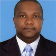 Profesor arquitecto imparte clases de matemáticas , dibujo técnico ,Autocad,Revit