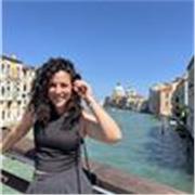 Professoressa di inglese in scuole medie e superiori offre lezioni di inglese a qualsiasi livello