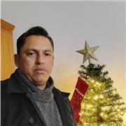 Contable de profesión con un diplomado en docencia, estoy capacitadpara para dictar clases a tipo de alumnos jóvenes o adultos