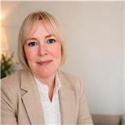I'm an experienced MBACP Registered Counsellor and mental wellbeing professional, supporting students to build confidence. 