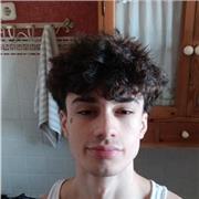 Doy clases particulares y ofrezco ayuda a la hora de memorizar y comprender datos sobre la materia que se me ofrece