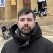 Profesor de Historia del Arte, Estética, Historia de los museos, Arte moderno y contemporáneo