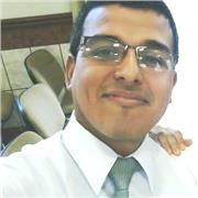 Ich bin spanische Muttersprachlerin.
 Ich kann auch Englisch, Portugiesisch und Italienisch sprechen.