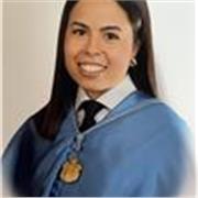 Profesora titulada con especialidad en inglés con experiencia de dos años.