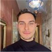 Sono propenso a dedicarmi a più materie, le più vicine a me sono : la storia e le scienze , ma mi adatto a più materie se serve