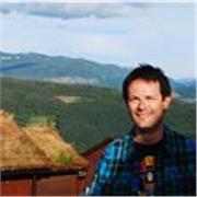 Lezioni di Inglese, Storia, Filosofia, Relazioni Internazionali, Comunicazione. Insegno all'Università. Possibili traduzioni