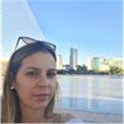Profesora de inglés para niños y adultos principiantes. 