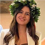Laurea magistrale in Lingue e letterature Europee ed Extraeuropee con specializzazione nella lingua tedesca offro ripetizioni di Tedesco e Inglese. La mia padronanza della lingua inglese l'ho maturata grazie ad una esperienza lavorativa negli Stati Uniti