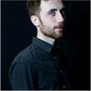 Corsi di teatro per ragazzi e adulti. Recitazione, dizione, improvvisazione, movimento scenico, lavoro sul personaggio e molto altro