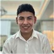 Alumno titulado en bachillerato de Ciencias tecnológicas y ahora estudiante en desarrollo de aplicaciones web.