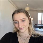 Élève en classe préparatoire droit économie, je donne des cours particuliers niveau primaire/collège (toutes matières) et lycée uniquement pour les matières suivantes: SES, HGGSP, maths jusqu’à la 1 ère, méthodologie, français, histoire