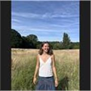 I am an Oxford Graduate in English and French. I have experience tutoring GCSE English Language, English Literature and French.