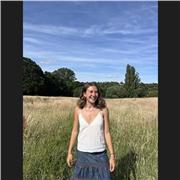 I am an Oxford Graduate in English and French. I have experience tutoring GCSE English Language, English Literature and French.