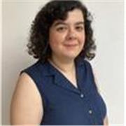 Profesora graduada en bioquímica con máster en formación de profesorado con aptitudes para apoyar en materias de ciencias.
