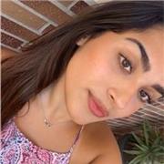 Estudiante de tercer año de administración y dirección de empresas en ingles, doy clases de refuerzo.
