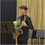 Classes a alumnes de Batxillerat i Secundària. Especialment Física, Química, Matemàtiques